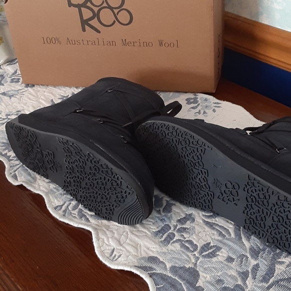 New in box, BooRoo short tie boots - Picture 5 of 12